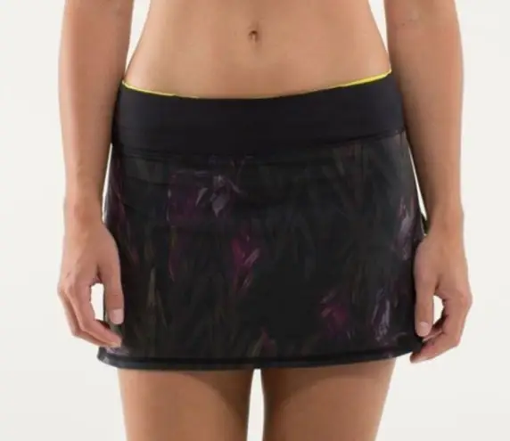 Lululemon  Run: Pace Setter Skirt 
Midnight Iris Multi / Black Size 4