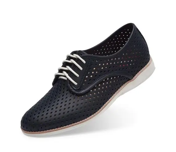 Rollie Australia Derby Punch Black Perforated Leather Lightweight Oxford Shoes