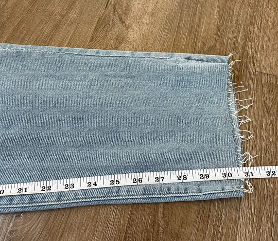 Simple Society high rise straight leg distressed denim jeans women’s size 13/31