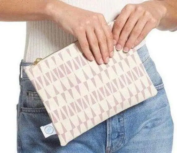 Dance Happy NWT Geometric Pattern Canvas Zipped Pouch Cosmetic Bag Light Mauve