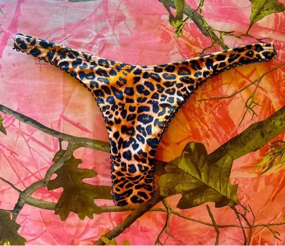 Seafolly sea molly leopard cheetah / animal print bikini bottoms cheeky high waisted thong with hygiene sticker (NEW with tags!!!)