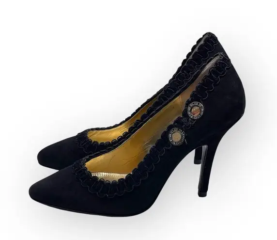 Hale Bob new ☀︎︎ Crystal Cut Out Embellished Pump Heel ☀︎︎
Black Suede ☀︎︎ 6.5M