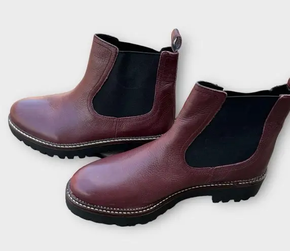 Caslon Miller Lug Sole Chelsea Boot