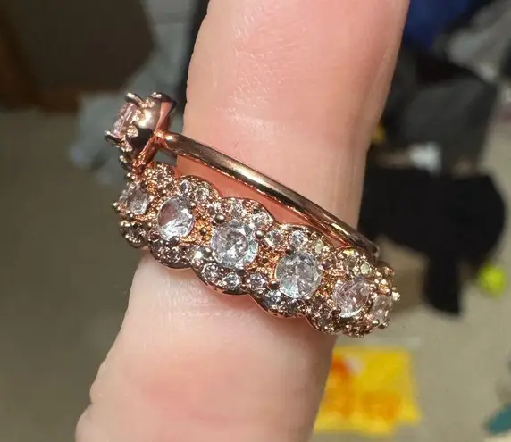 Elegant Rose Gold and Silver Women's Ring Set moissanite size 6