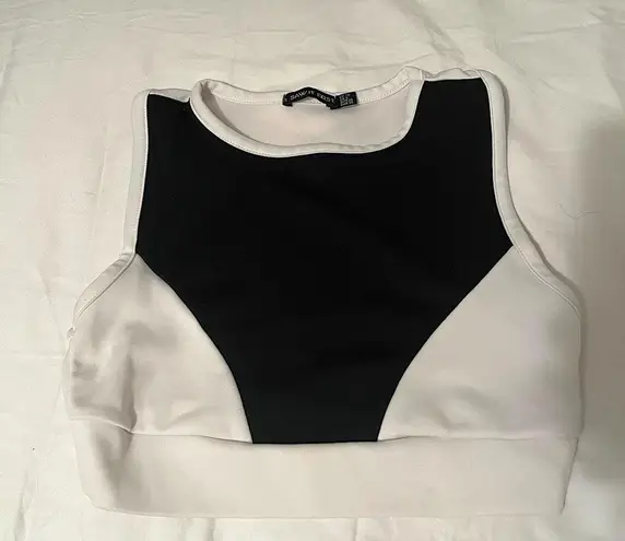 I Saw It First Color block sports crop top