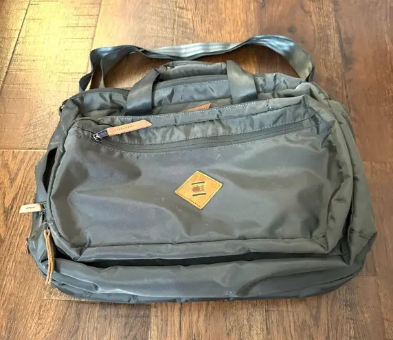 BROOKLYN INDUSTRIES convertible backpack/briefcase, unisex Gray