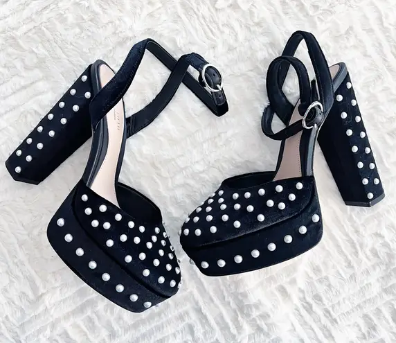 Born on Fifth for Antonio Melani Emily Black Velvet Pearl Platform Pumps Size 6