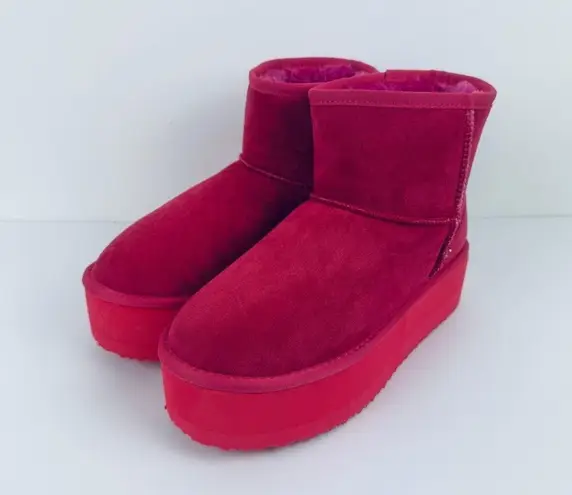 Cape Robbin Women’s “Robbin Girl” Nomel Platform Winter Ankle Boots