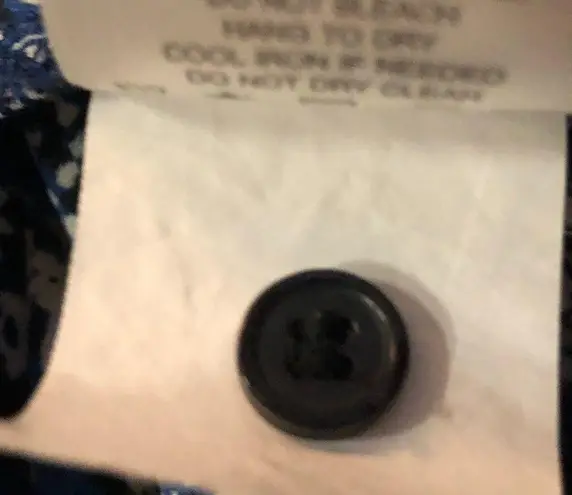 Katherine Barclay Montreal Blouse Womens L Used Blue Print