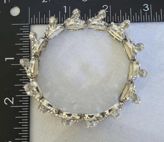 Boutique Silver Rhinestone Snakes with Pearls Stretch Bracelet