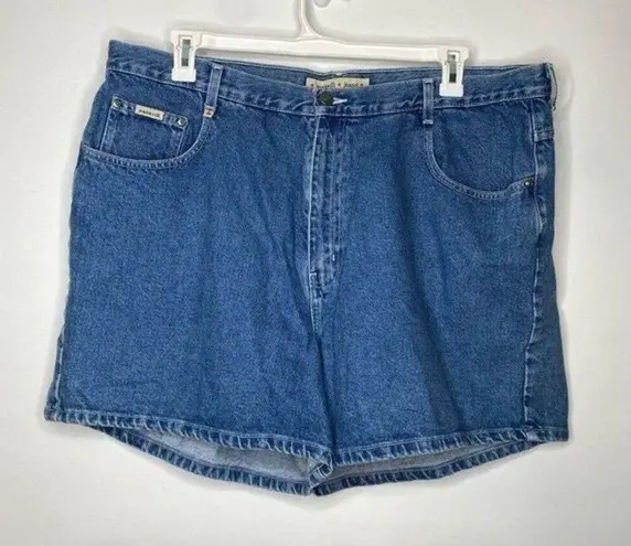 ZENA Vintage 90s 1990s 2000s y2k high waist jeans denim shorts 24 heart rhinestone