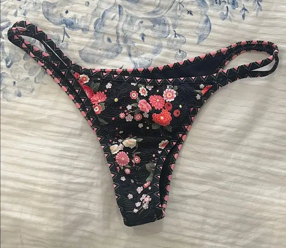 Bydee Swimwear Women’s bikini bottom in Sakura Print Black Size M