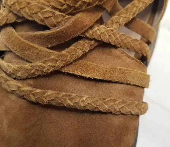 Caslon {7.5M} Liam Braided Strappy Brown Bootie