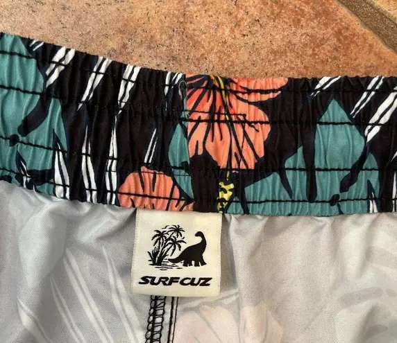 SURFCUZ floral board shorts size xl
