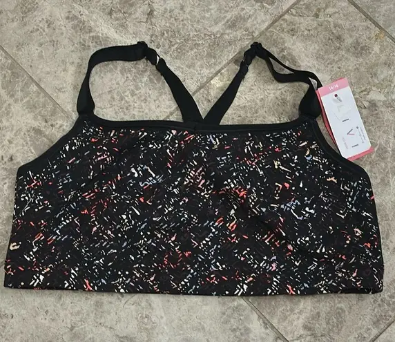 Lane Bryant LIVI Active  Low Impact No Wire Sports Bra NWT 14/16