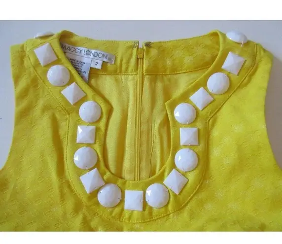 Maggy London NWT Banana Yellow Mod Jacquard Bead Embellished Neck Shift Dress 2