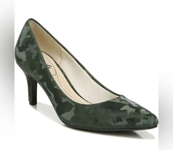 Life Stride Sevyn Hunter Camo Pointed Toe Pumps 9M