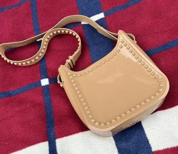 Carmen Sol Fico large Crossbody shoulder bag in blush Tan