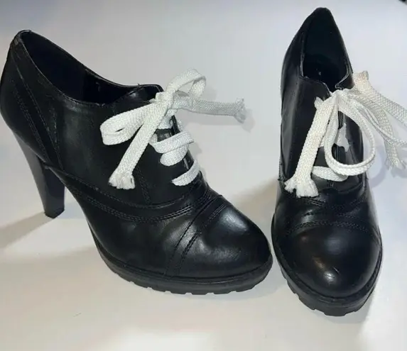 X-Appeal Preppy Streetwear Heels