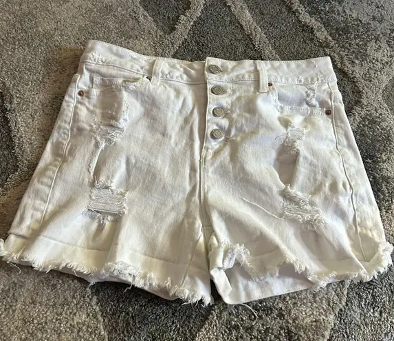 Time & Tru White Distressed Denim Shorts