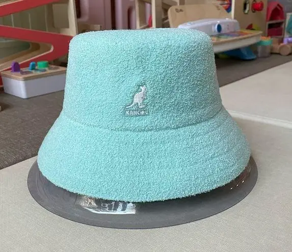 Bermuda NWOT Kangol  Bucket Hat - Blue Tint