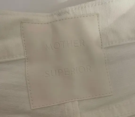 MOTHER The Undercover Knee Fray Short in Totally Innocent Women’s Sz 27