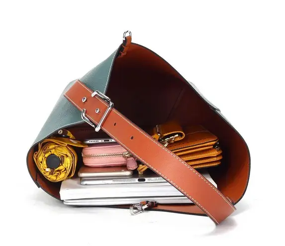 MDBM Maison de Beaute Marseilles Cholet Bucket Purse Two