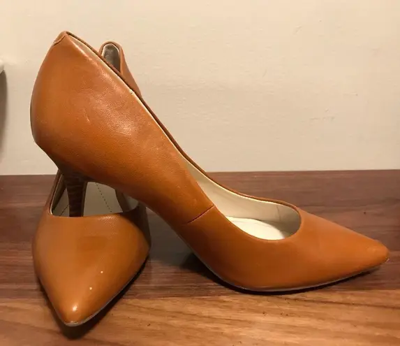 Alfani Women's Step 'N Flex Jeules Pumps in cognac size 5.5 M