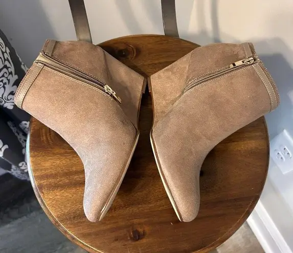 X-Appeal Aubree Taupe Ankle Boots Womens Size 10 Tan Booties