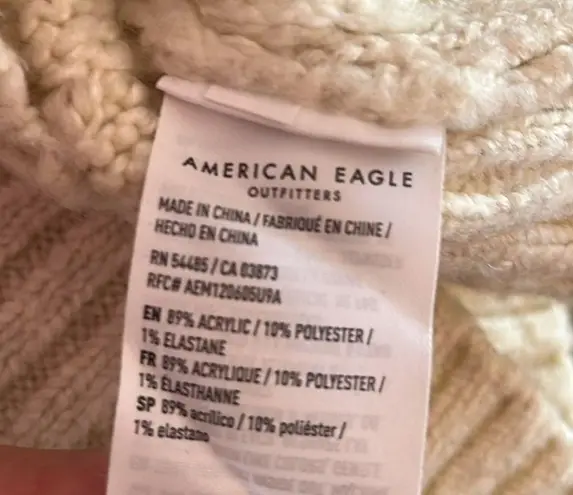 American Eagle  Sweater