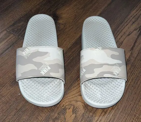 PINK - Victoria's Secret PINK‎ Victoria’s Secret slides grey camo Size 9/10 large women’s sandal