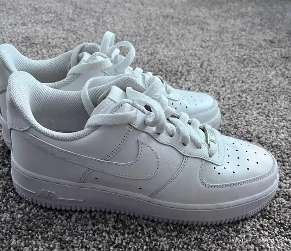 Nike Women’s Air Force 1