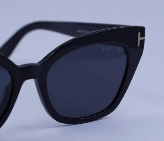 Tom Ford Sunglasses FT1031 01A 52 mm