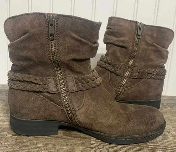 Born Ouvea Slight Slouch Distressed Brown Leather Ankle Booties Size 8