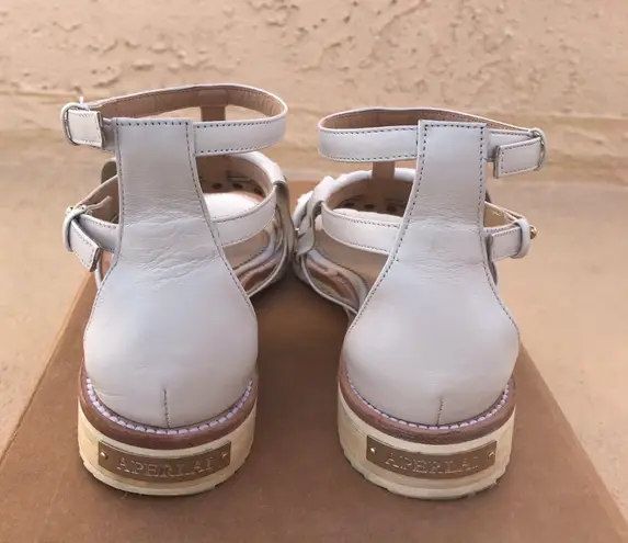 Aperlai women’s Loula white leather studded fringe sandal size IT 35 US 5
