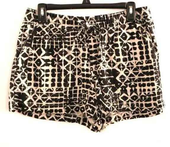 Garnet Hill Linen Pull-On Batik Print Shorts Black Cream 8