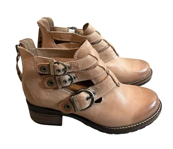 Dromedaris Kelsy Short Summer Leather Boot in Taupe Pearl, Sz 36 Tan