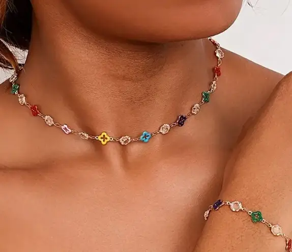 ☘️☘️☘️BOGOHO ☘️☘️☘️Multicolor Clove Charm Necklace and Bracelet Set