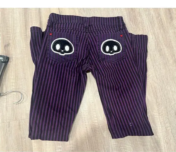 Vintage Skelanimals Hot Topic purple Goth black size 5 jeans RARE