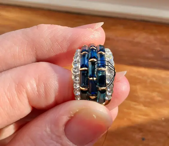 18KGE RSC Blue Glass Statement Ring Covenant Elegant Vintage Sparkly Glam Jewelry