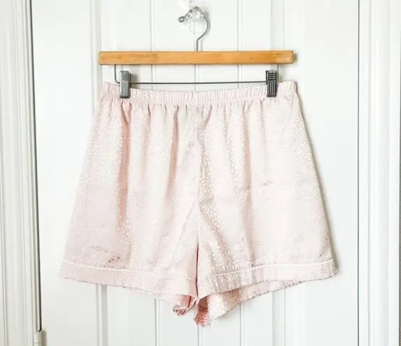 BCBGMAXAZRIA  Light Pink Pajama Set Size Large - Image 4