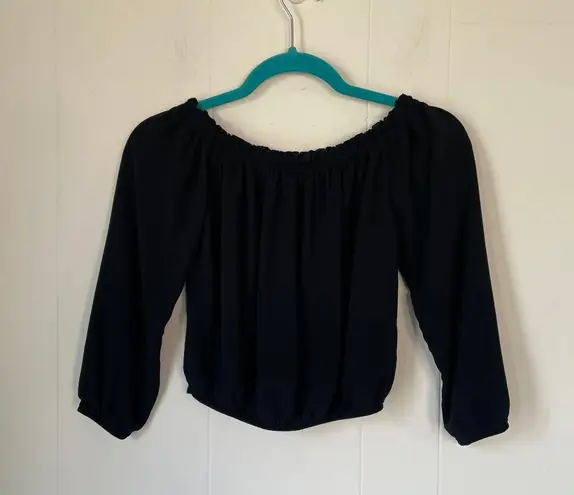 Brandy Melville Off Shoulder Crop Top Womens One Size OS Black Breezy 3/4 Sleeve