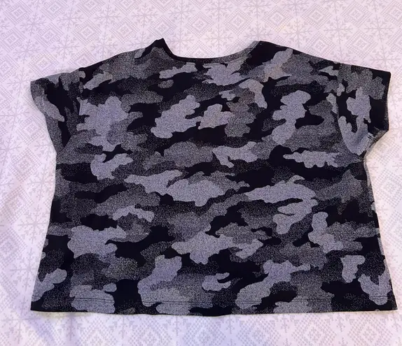 Lululemon Camo Cates Tee