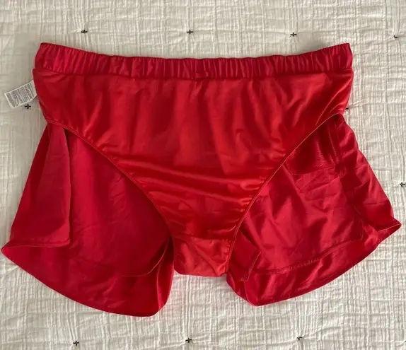 Old Navy  Active StretchTech Core Run Shorts in Cherry Tomato Size 3X NWT