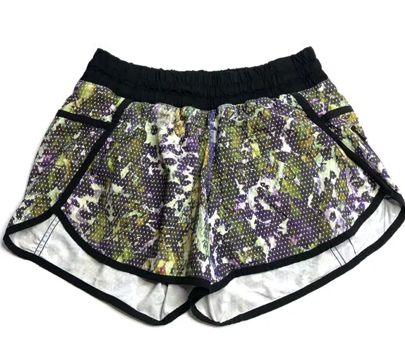 Lululemon Tracker Short III Floral Sport White Multi Black