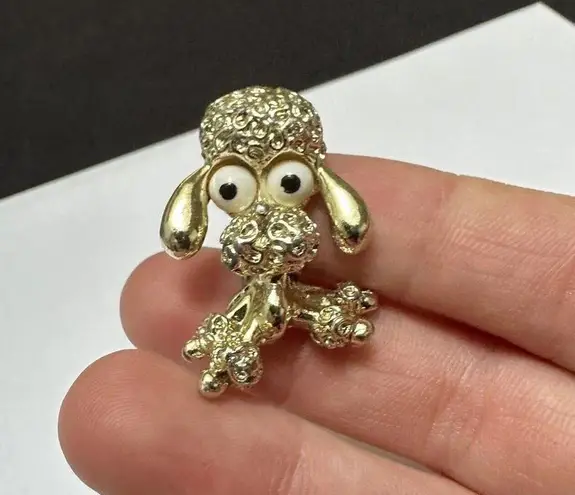 Signed Gerry’s Brooch Pin Gold Tone Big Egged Goofy Poodle Dog