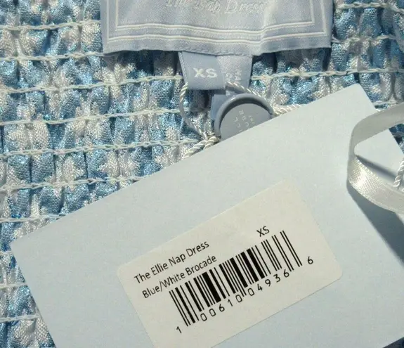 Hill House NWT Ellie Nap Dress in Blue White Brocade Smocked Tiered Midi XS