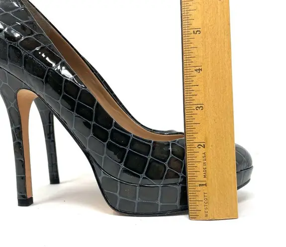 Joan & David dark green textured print platform heels, size 7.5