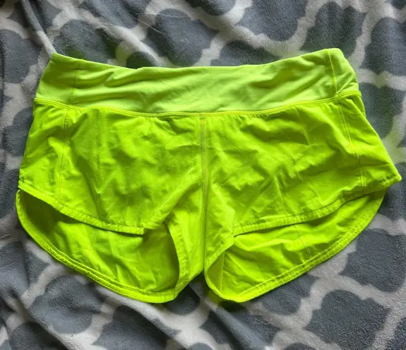 Lululemon Hotty Hot Short 2.5”