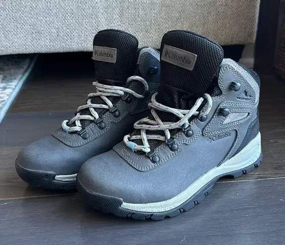 Columbia Hiking Boots